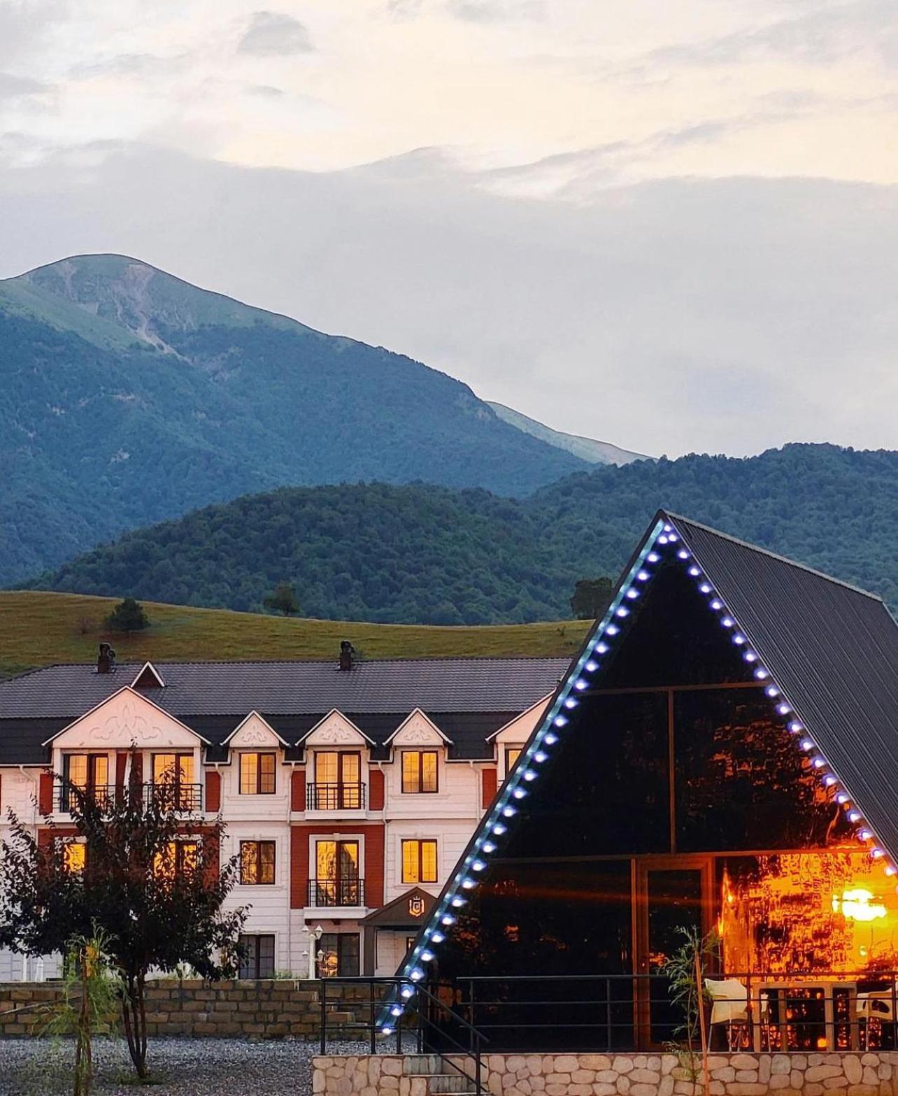 Castle Resort Spa Hotel Ismailli Exterior foto
